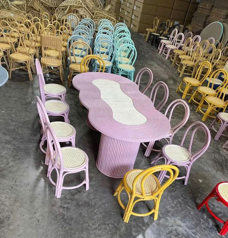 io-Pastel Blue Wavy Rattan Din - Kids Outdoor Dining Table recension och pris