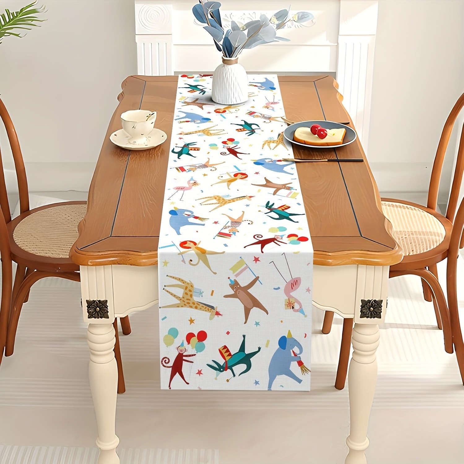 Cartoon Circus Animal Table Ru - Kids Outdoor Dining Table recension och pris